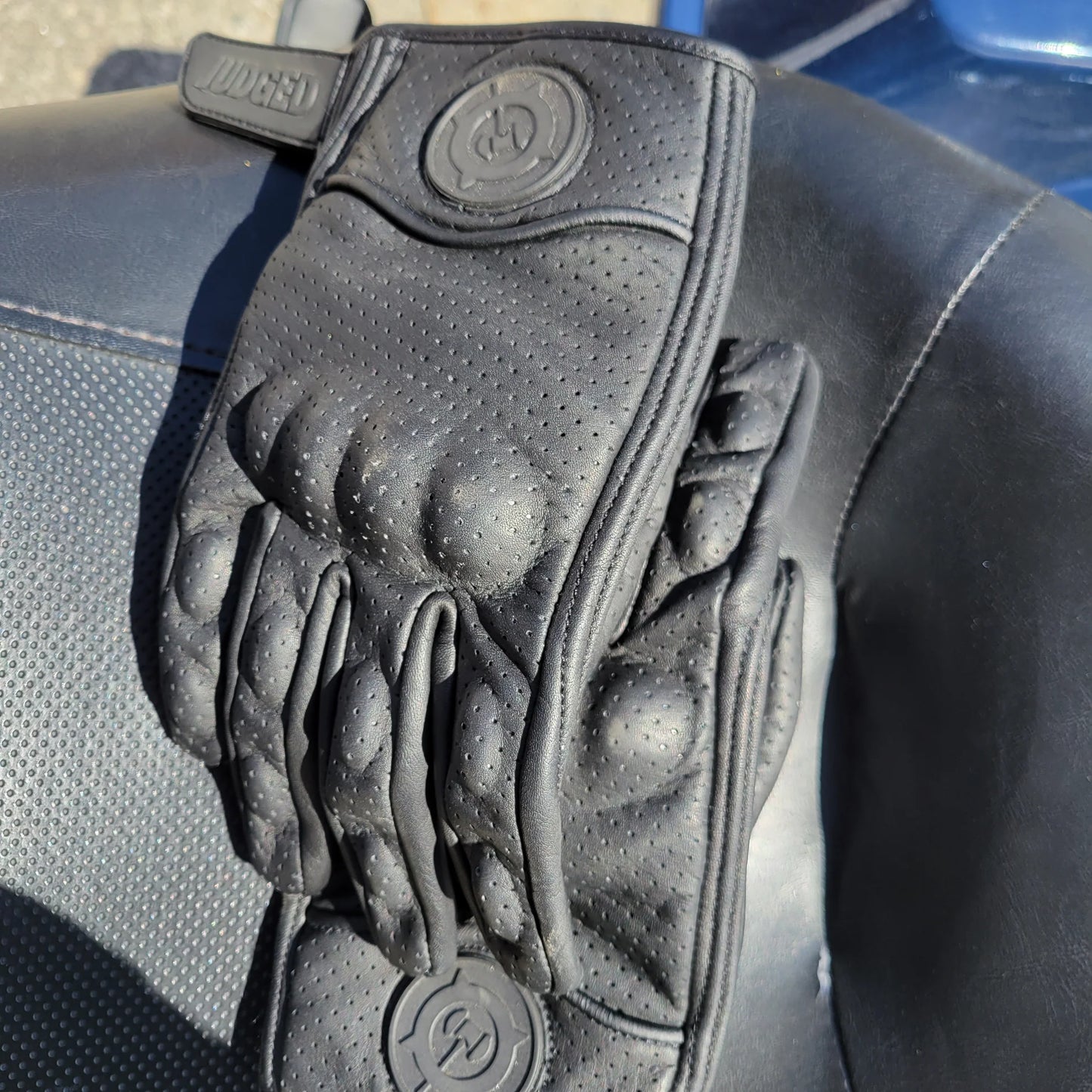 JUDGED Motorcycle Gloves